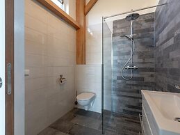 Cozy Holiday Home With Garden