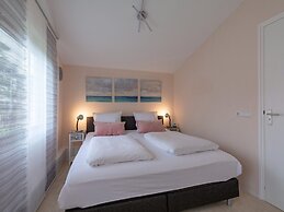 Cozy Holiday Home With Garden