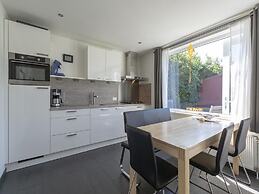 Cozy Holiday Home With Garden