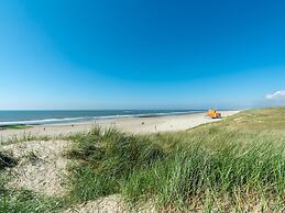 Cozy Holiday Home With Garden