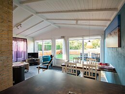 Cozy Holiday Home With Garden