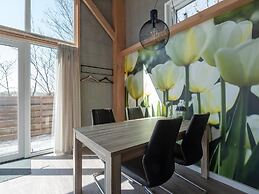 Cozy Holiday Home With Garden