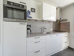 Cozy Holiday Home With Garden