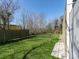 Cozy Holiday Home With Garden