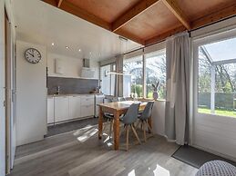 Cozy Holiday Home With Garden