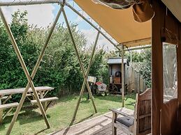 Tent Lodge With Comfort