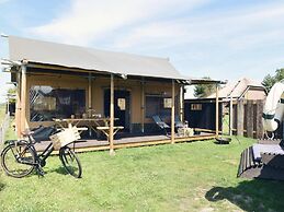 Tent Lodge With Comfort