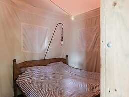 Tent Lodge With Comfort