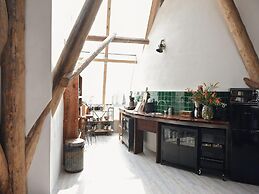 Tent Lodge With Comfort