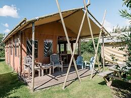 Tent Lodge With Comfort