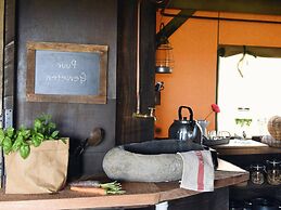 Tent Lodge With Comfort