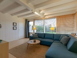 Comfortable Holiday Home in Sint Maartenszee