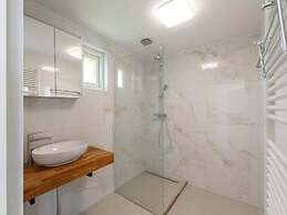 Comfortable Holiday Home in Sint Maartenszee