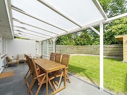 Comfortable Holiday Home in Sint Maartenszee