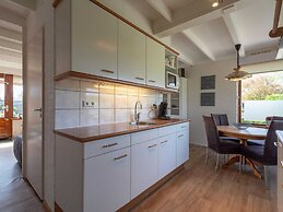 Comfortable Holiday Home in Sint Maartenszee