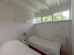 Comfortable Holiday Home in Sint Maartenszee