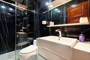 The Everich Infinity - China Town Apartment