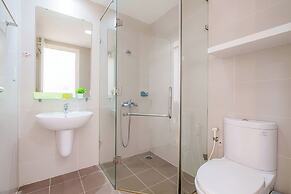 Modern Apartment - Garden Gate