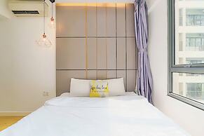 Modern Apartment - Garden Gate