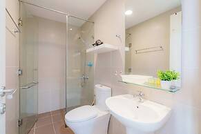 RAINBOW Sky Center TSN Airport