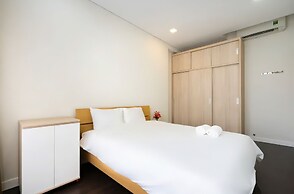 RAINBOW Sky Center TSN Airport