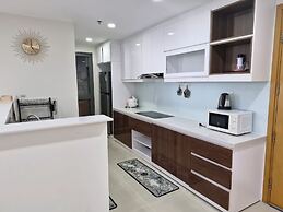 RAINBOW Sky Center TSN Airport