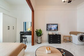 GEM Residence - The Manor Central