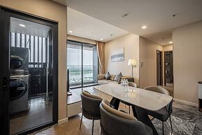 Lumiere Riverside - Luxury Condo District 2