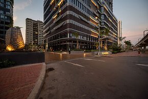 Lumiere Riverside - Luxury Condo District 2