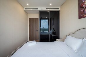 Lumiere Riverside - Luxury Condo District 2