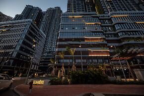 Lumiere Riverside - Luxury Condo District 2