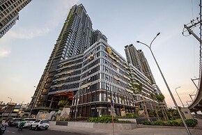 Lumiere Riverside - Luxury Condo District 2