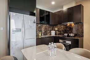 Lumiere Riverside - Luxury Condo District 2