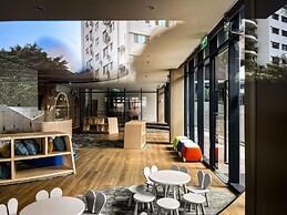 Lumiere Riverside - Luxury Condo District 2