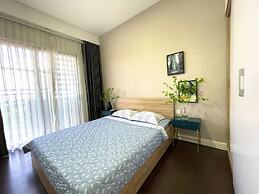 The Sun Avenue - Lalaland & Chill Sky Pool