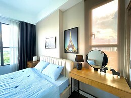 The Sun Avenue - Lalaland & Chill Sky Pool