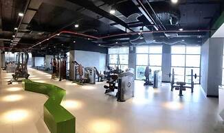 The Sun Avenue - Lalaland & Chill Sky Pool