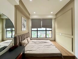 The Sun Avenue - Lalaland & Chill Sky Pool