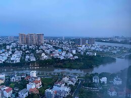 The Sun Avenue - Lalaland & Chill Sky Pool