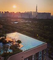 The Sun Avenue - Lalaland & Chill Sky Pool