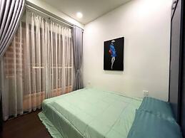 The Sun Avenue - Lalaland & Chill Sky Pool