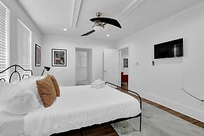 Atlanta Ivy Manor Message Now for Summer Special