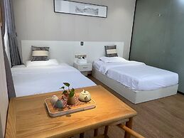 JINJU ART  HOTEL