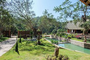 iRETREAT Jungle Bliss Pa Pae