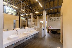 iRETREAT Jungle Bliss Pa Pae