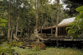 iRETREAT Jungle Bliss Pa Pae