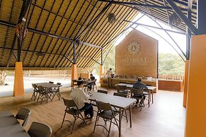 iRETREAT Jungle Bliss Pa Pae