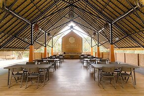 iRETREAT Jungle Bliss Pa Pae