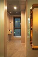 Shinchon Mayven Hotel