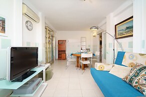 Apartment Zeus in Platja de l Arenal